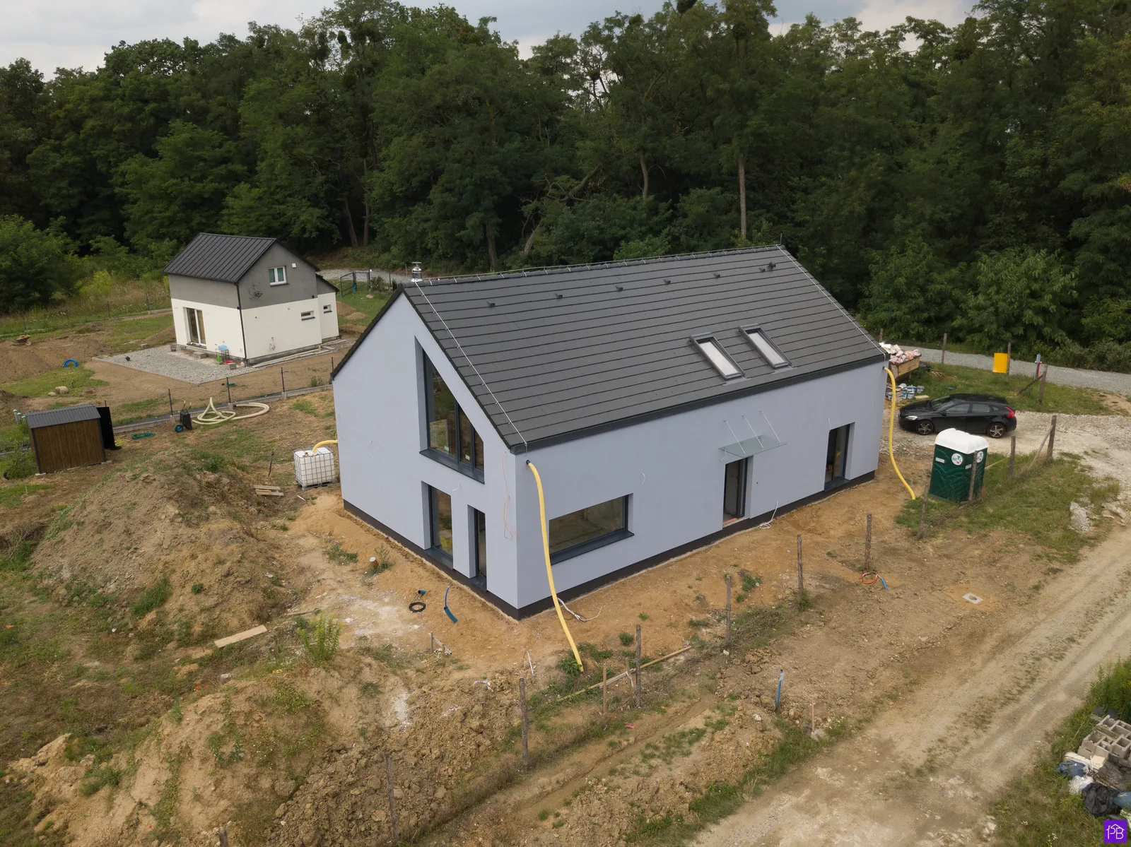 Remont, przebudowa, nadbudowa, rozbudowa – różnice prawne i kiedy zgłoszenie a kiedy pozwolenie